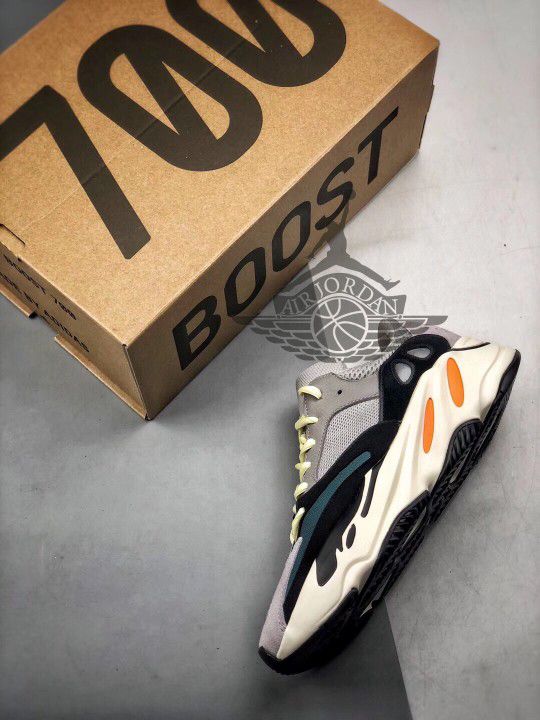 Adidas Yeezy Boost 700 Wave Runner Solid Grey Never Used