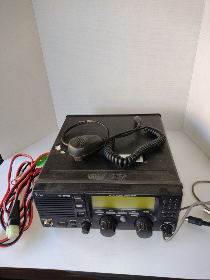 Marine Ham Radio Icom IC-M710 MF/HF for Sale in Carlsbad, CA - OfferUp