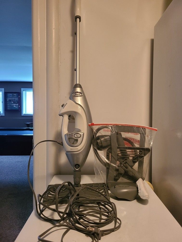 Shark Lift Away Pro Steam Mop