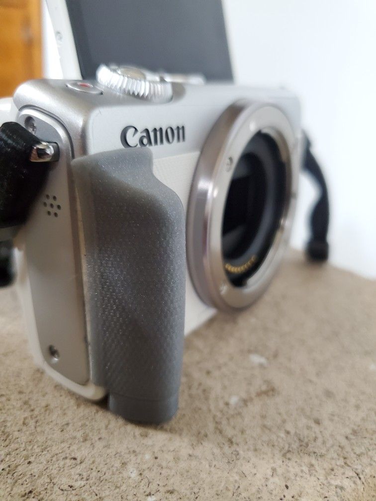 Canon M100 Bundle With Ef -eos Adapter