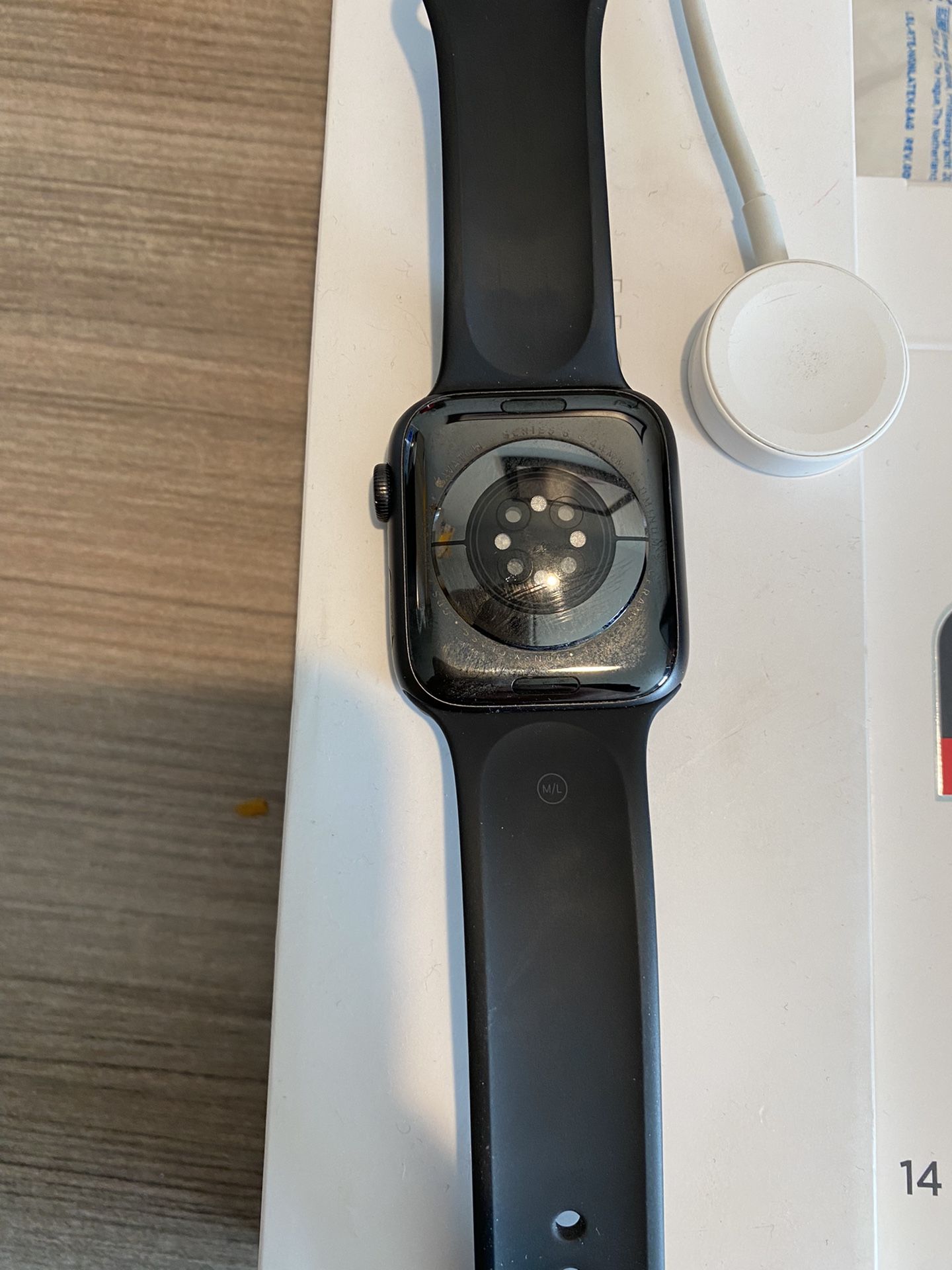 Apple Watch Series 6 44mm LIKE NEW!
