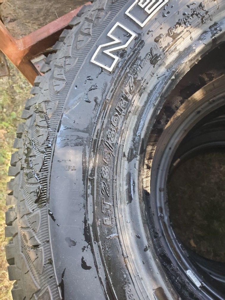 4x 235/80-17