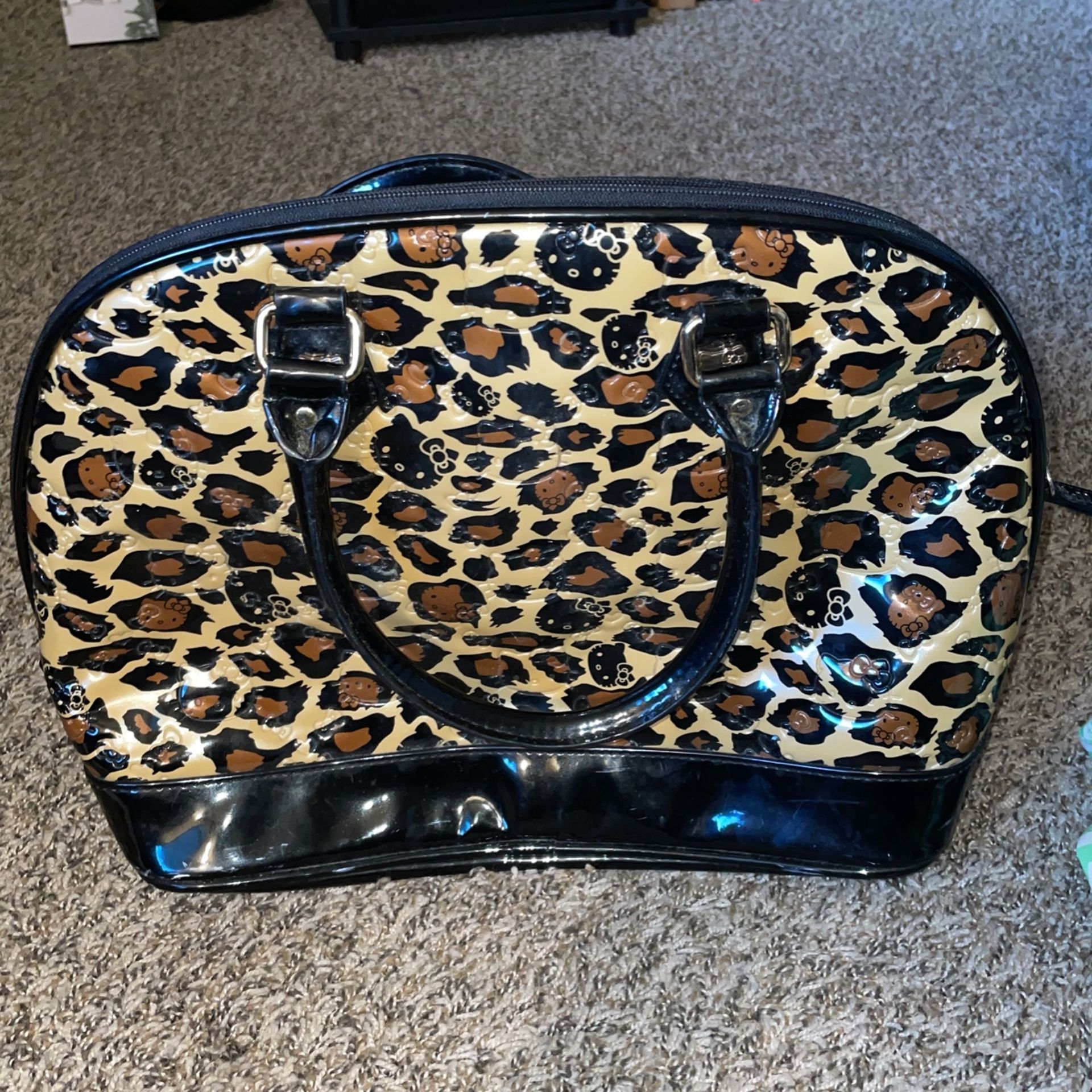 Hard Shell Cheetah Hello Kitty Purse