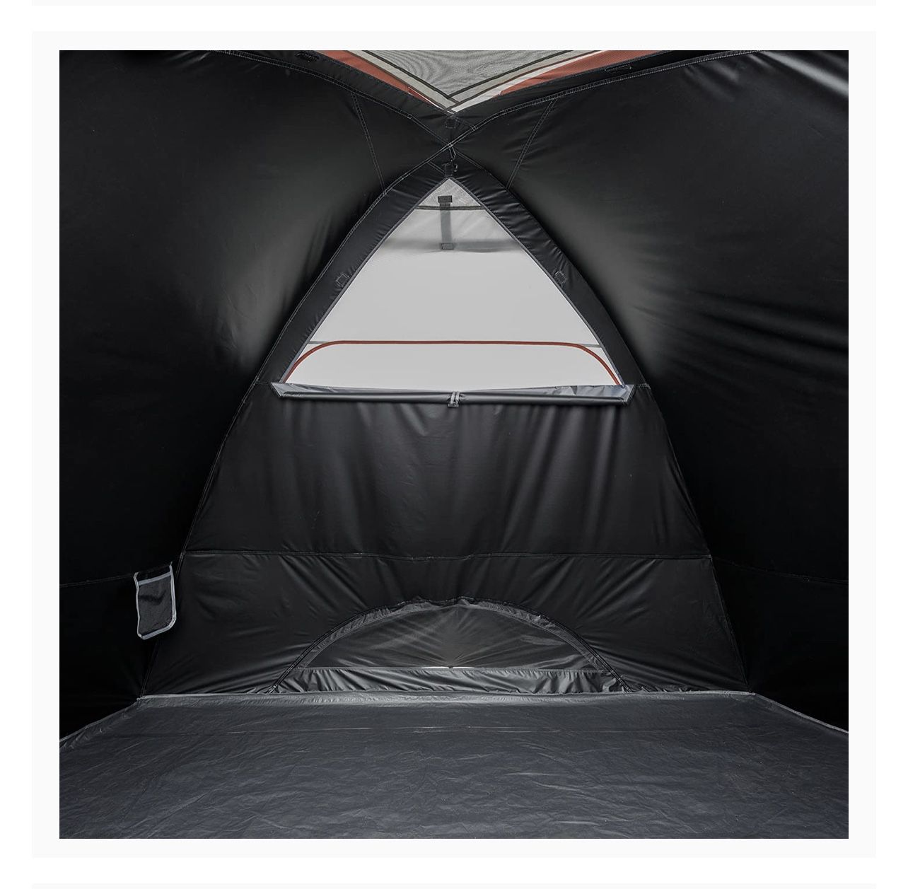 6 Person Tent With Blackout Technocolgy 