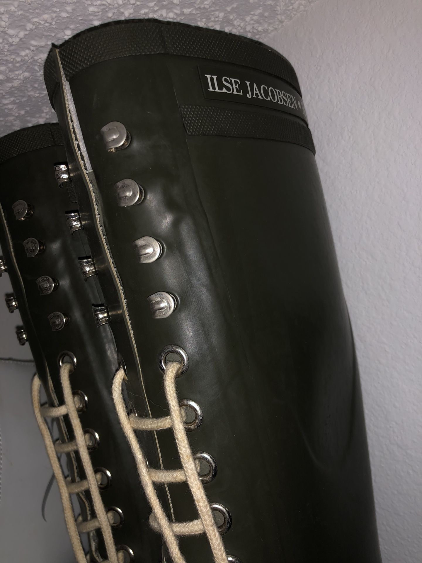 Women’s Rain Boots