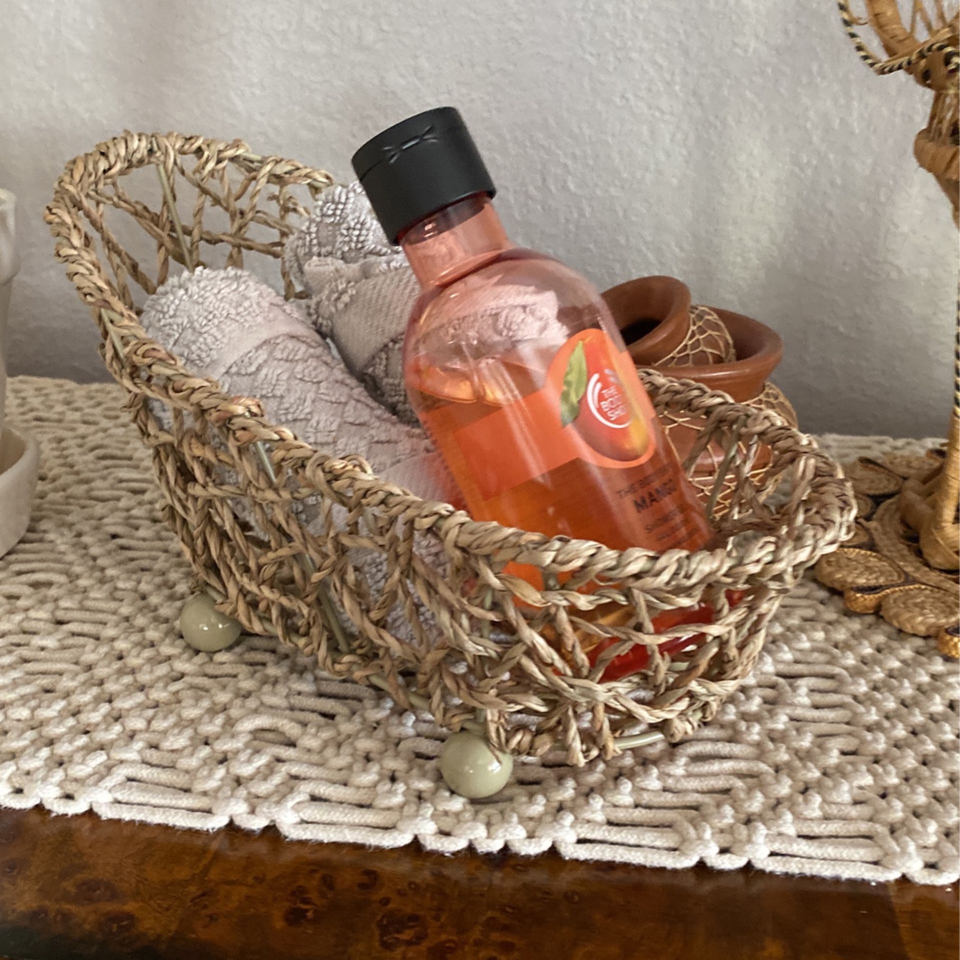 Wicker Bathtub Decor 10x5 In (28)