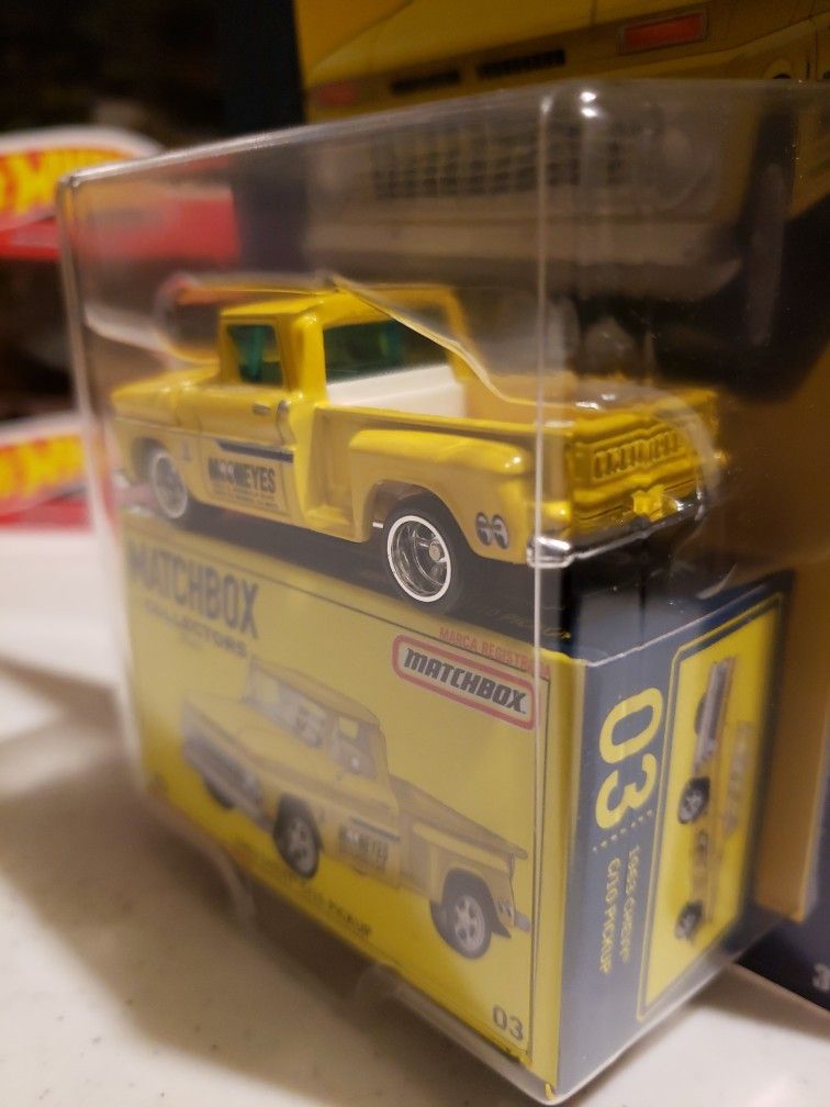 Matchbox Mooneyes C10 Collectors Edition