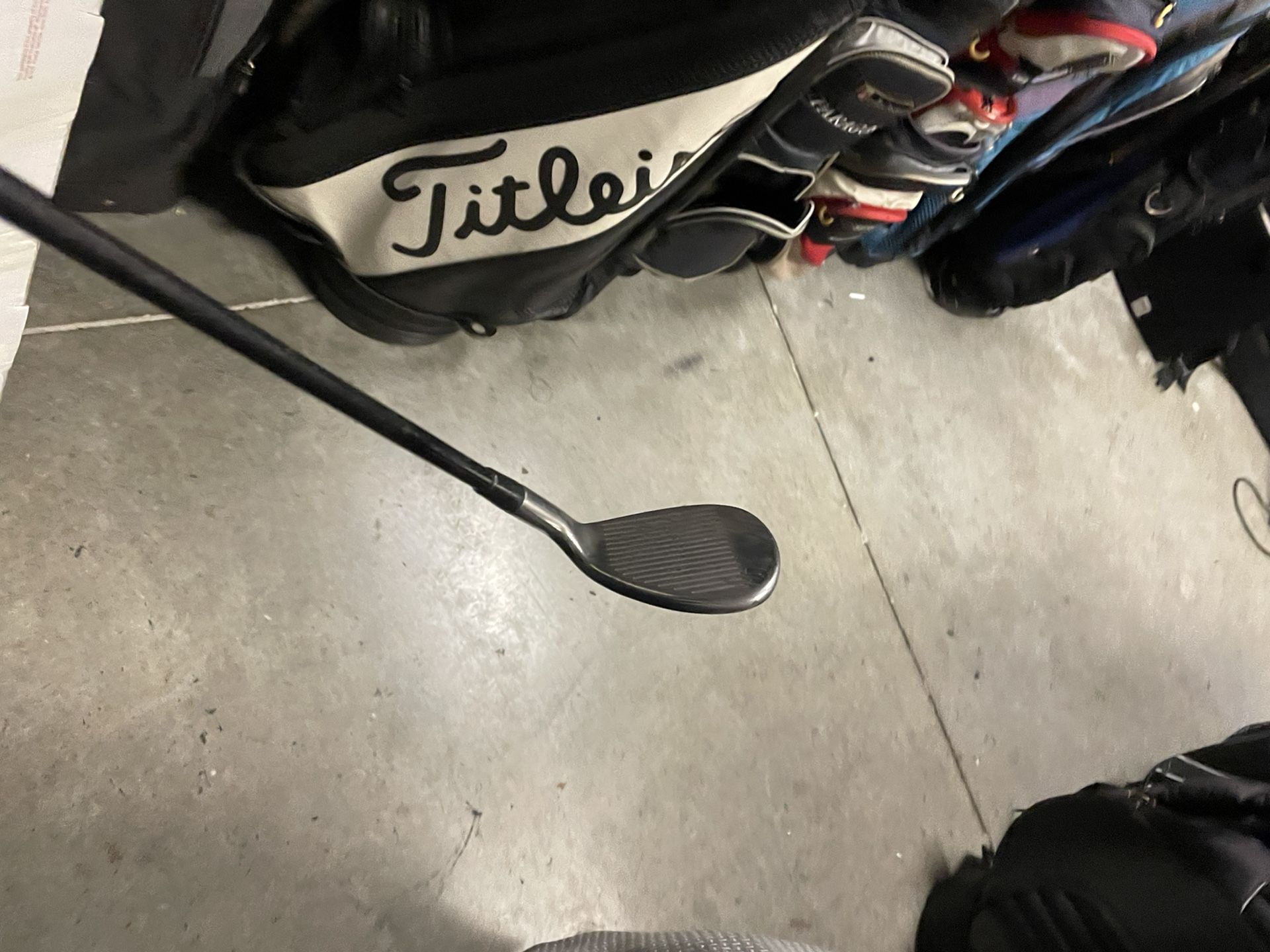 Woman’s golf wedge L Infinity golf