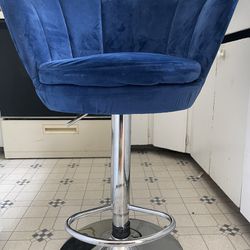 Unique Decorative Chair  Thumbnail