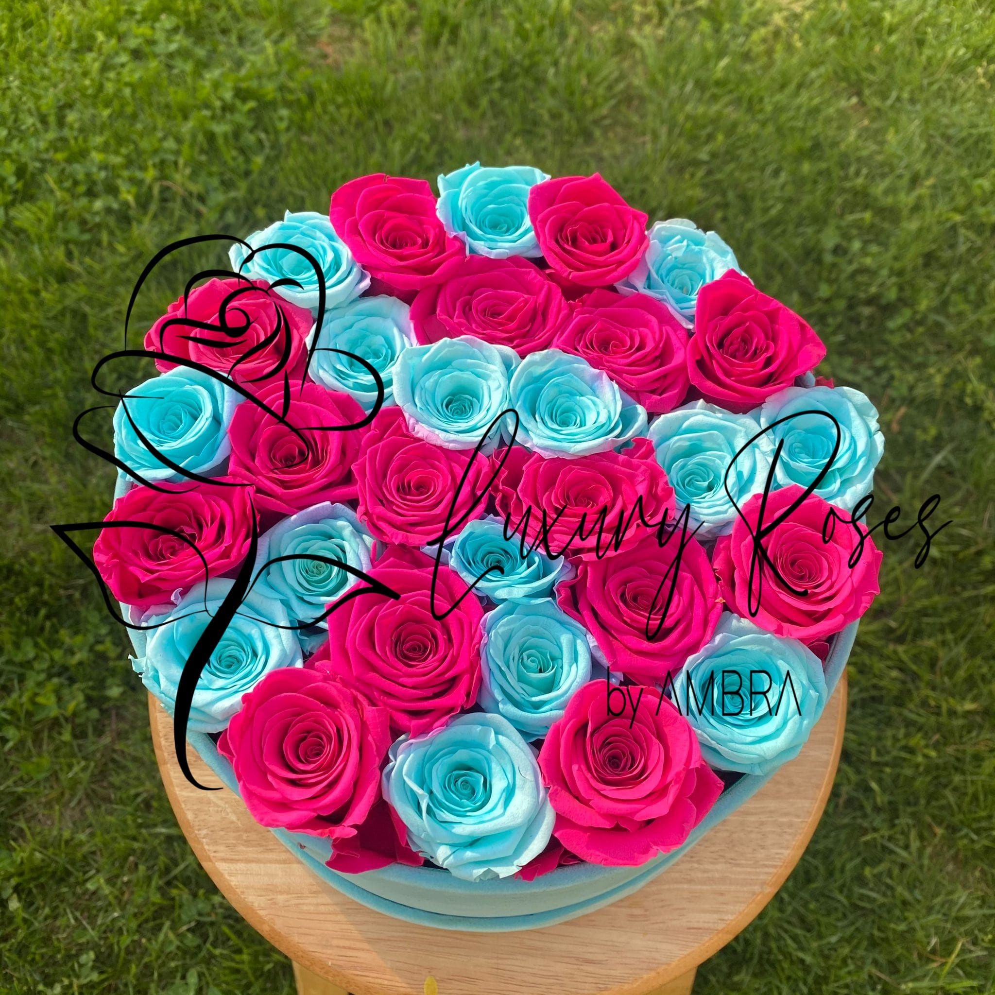 Eternal velvet box roses real preserved roses flowers immortal roses anniversary birthday immortal lasting Velvet Box Present