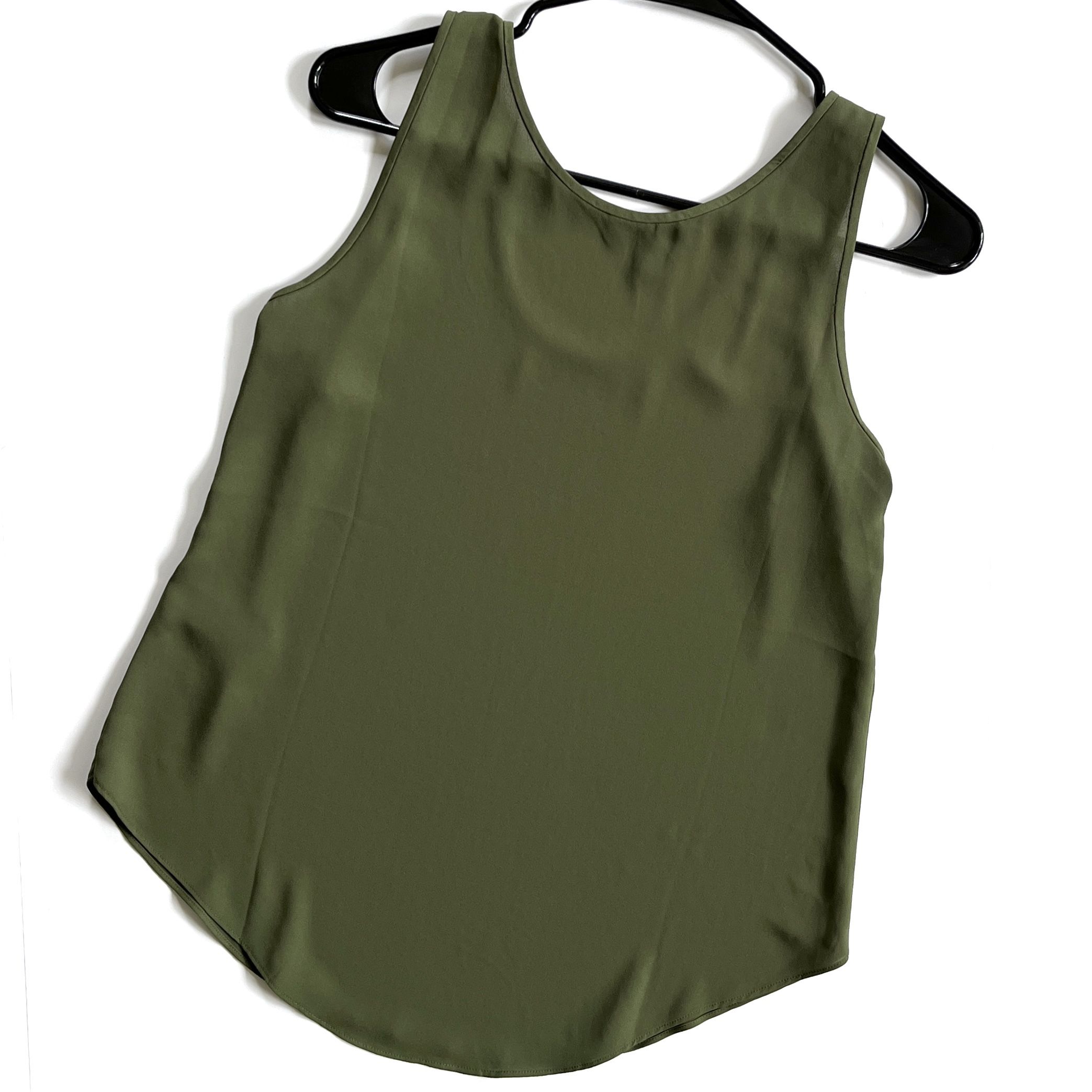 NWOT J.Crew Women’s Essential Classic Drapey Blouse Tank Top in Army Green (2)