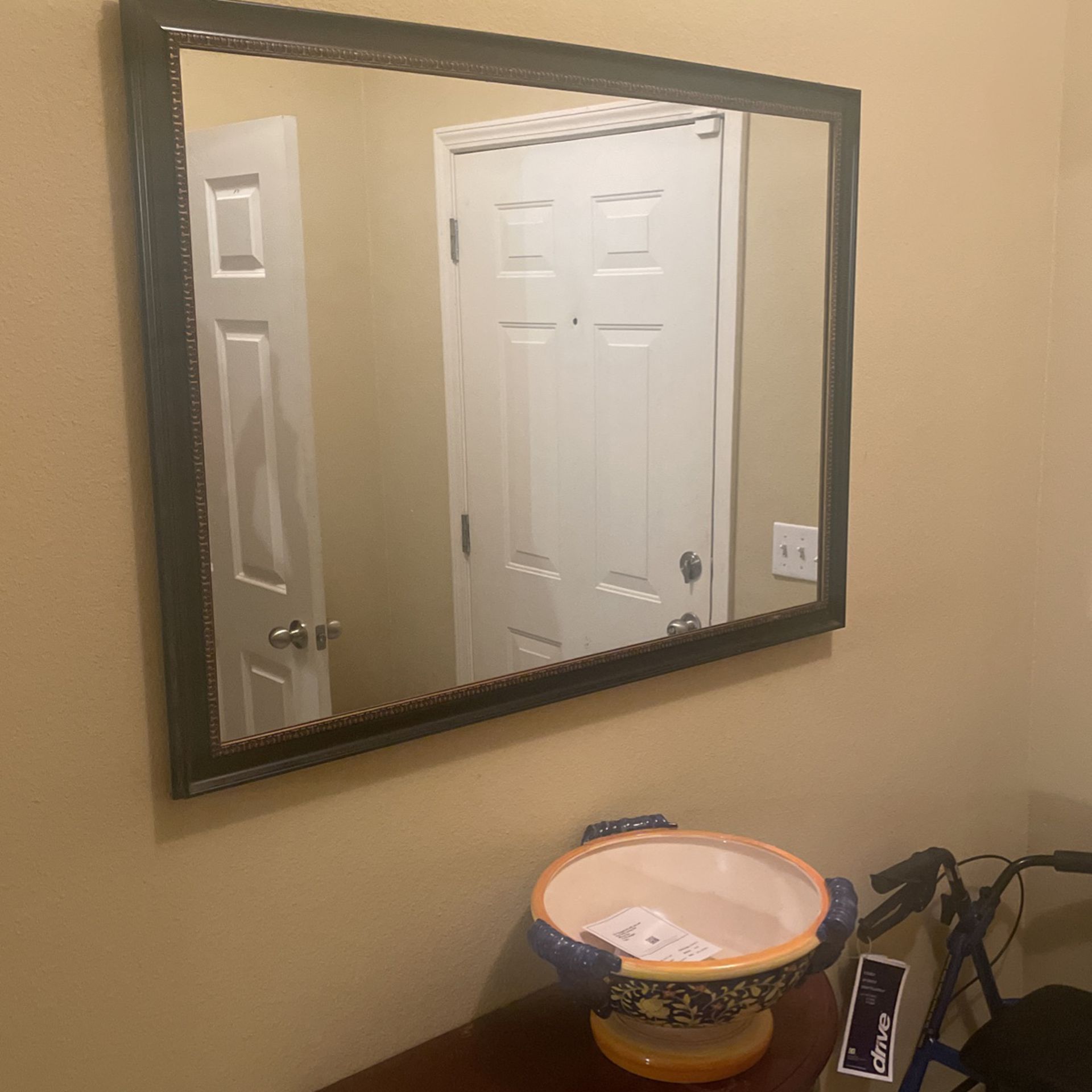 Mirror 