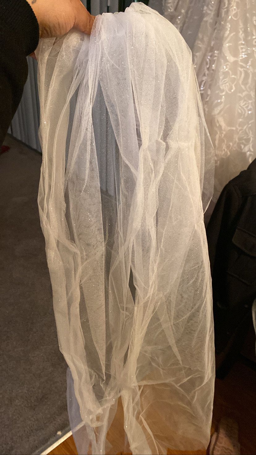 Wedding Dress (Vera Wang)