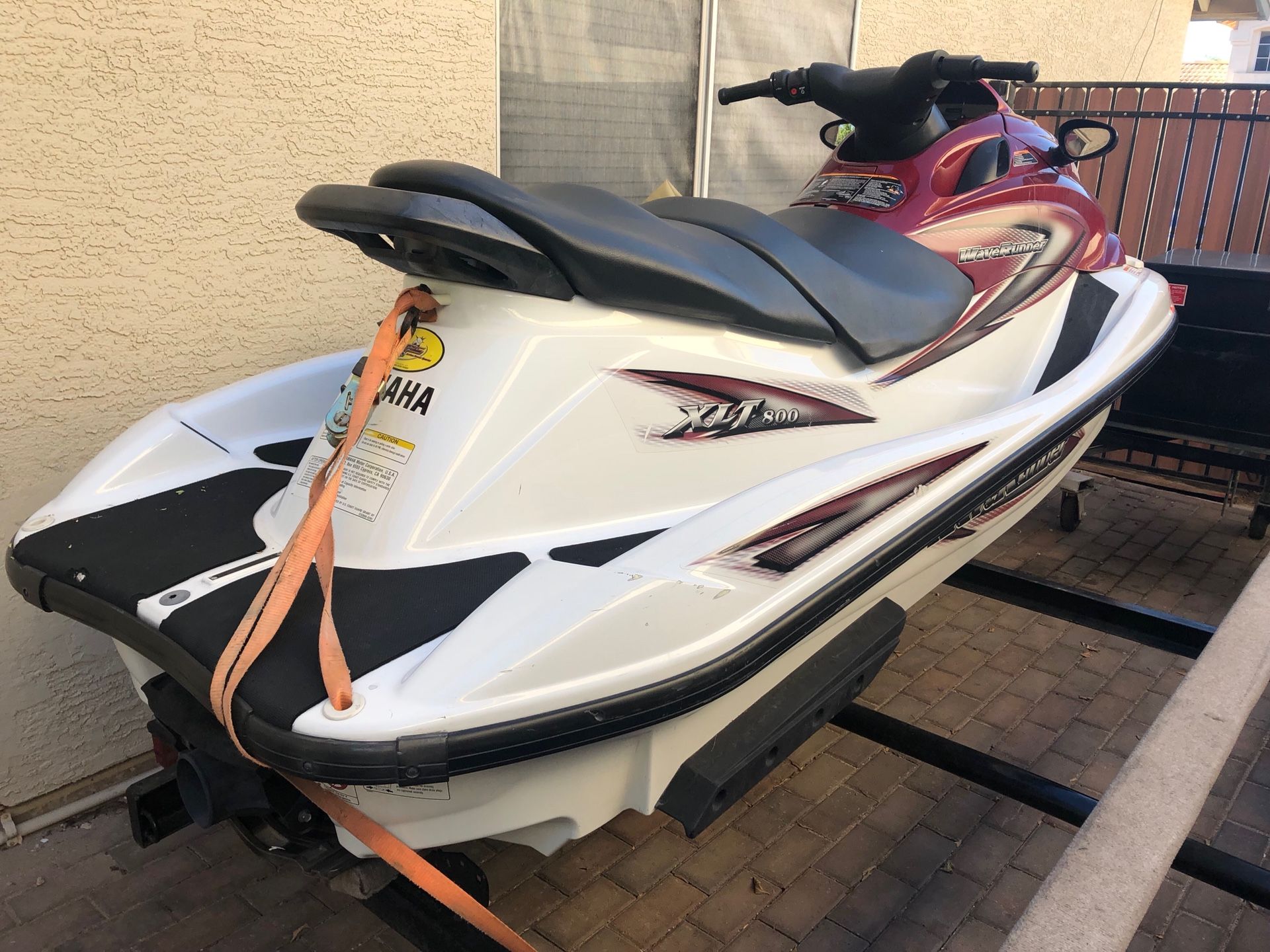 2002 Yamaha XLT 800 Jet Ski 3 seats only 60 hrs , No Trailer for Sale