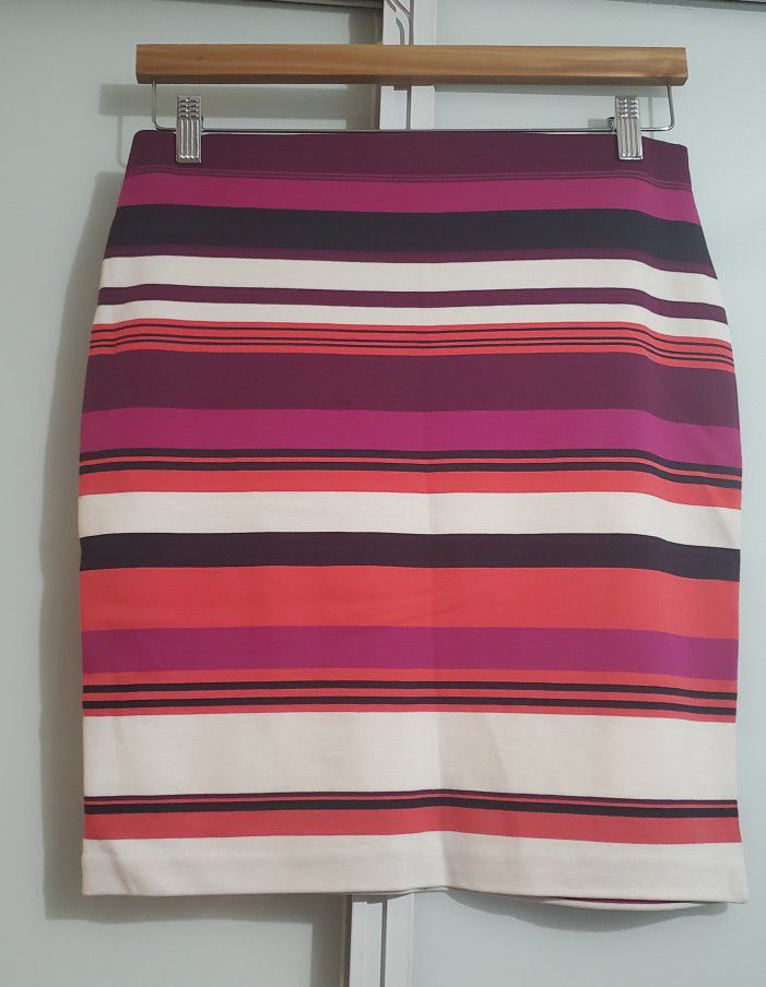 Ann Taylor Sz 6 BNWT Pencil Striped Skirt