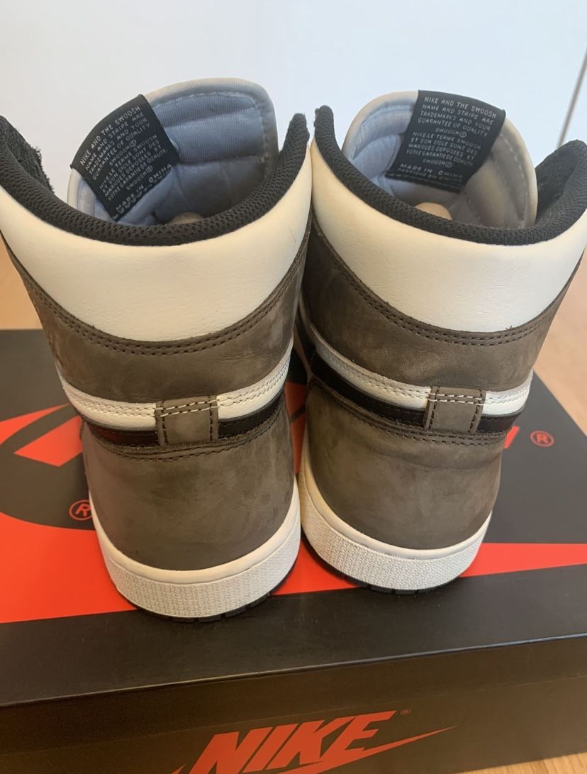 Jordan 1 Mocha