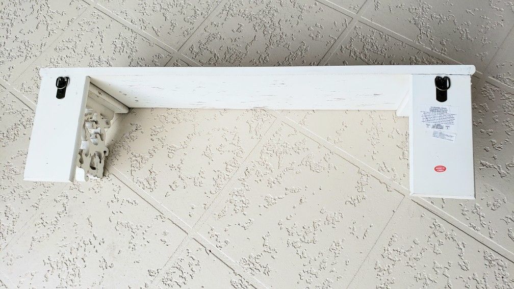 Wall shelf