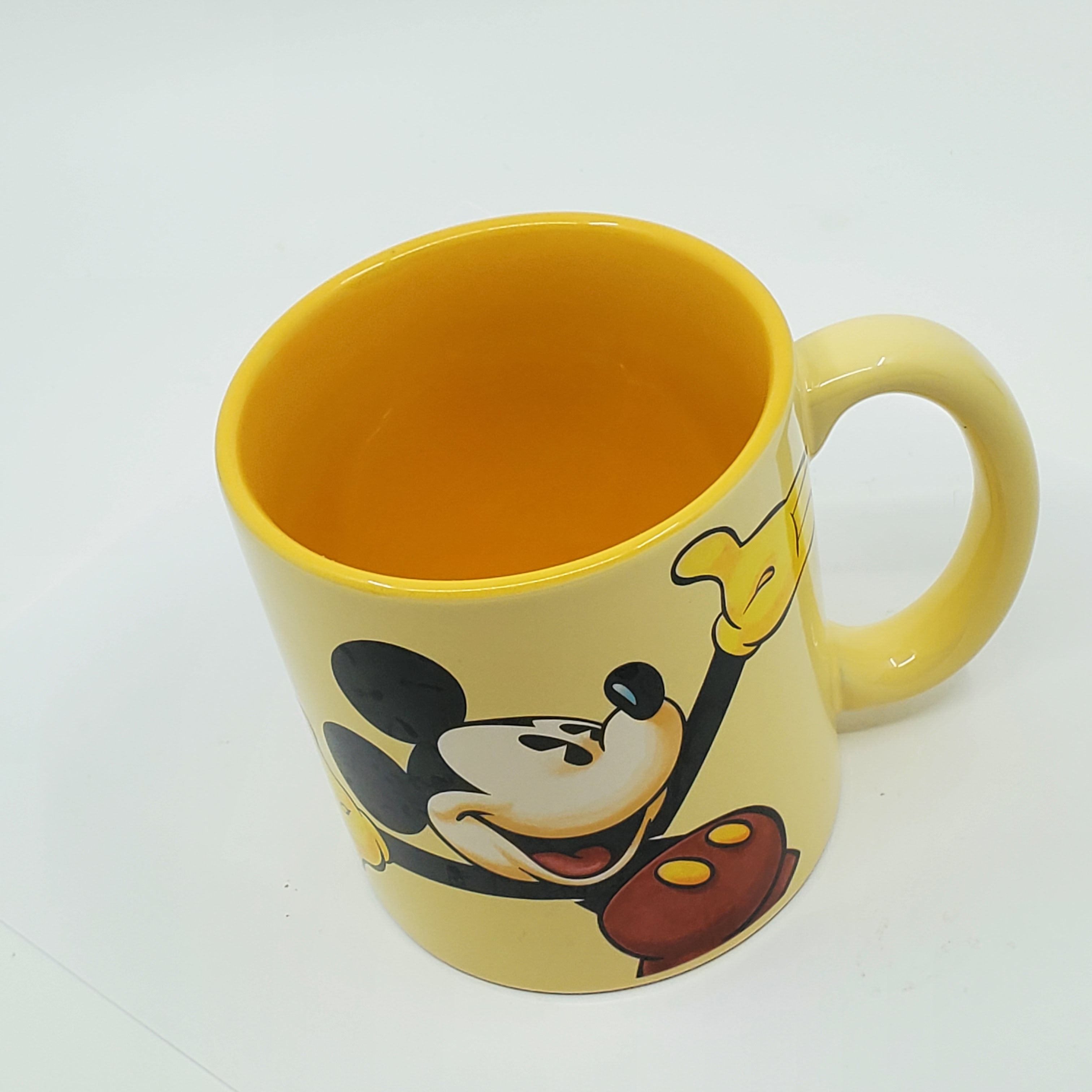 Disney Store Mickey Mouse Large Coffee Mug Tea cup. Pre-owned, very good shape