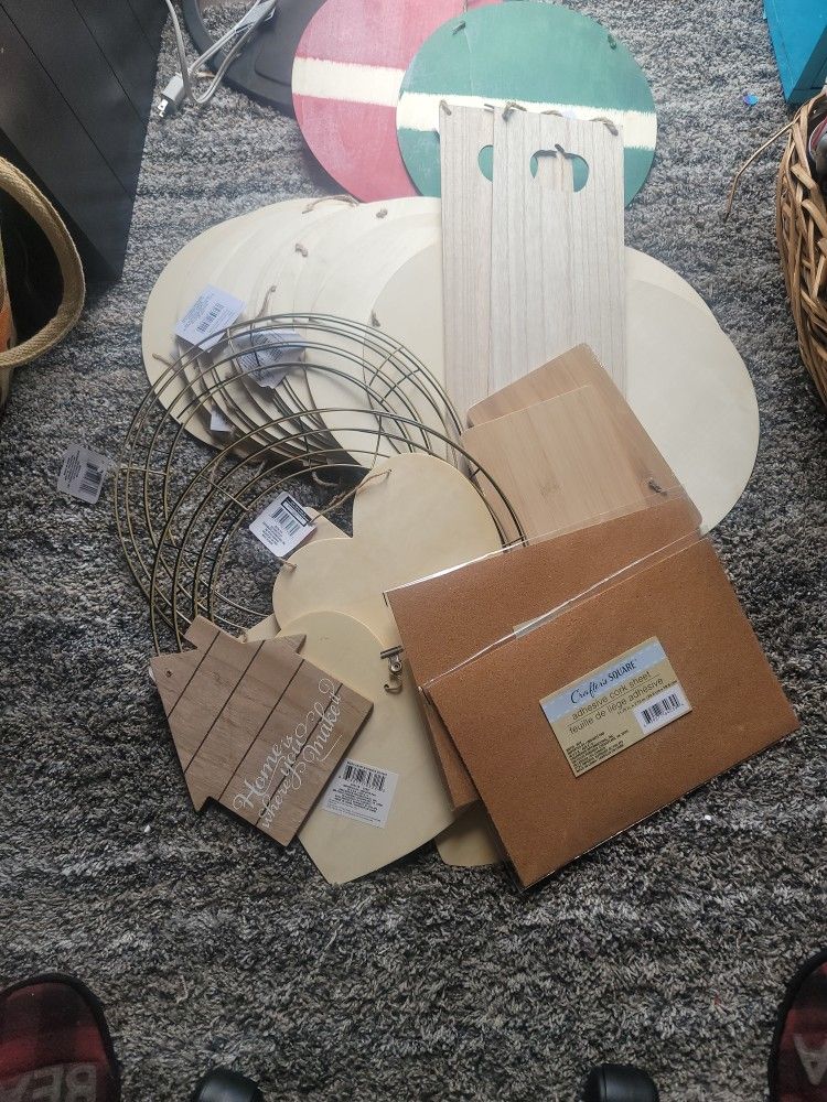 Craft Supplies For Wood Signs And Wreaths