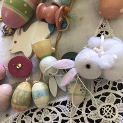 Easter Crafting Supplies Lot Thumbnail