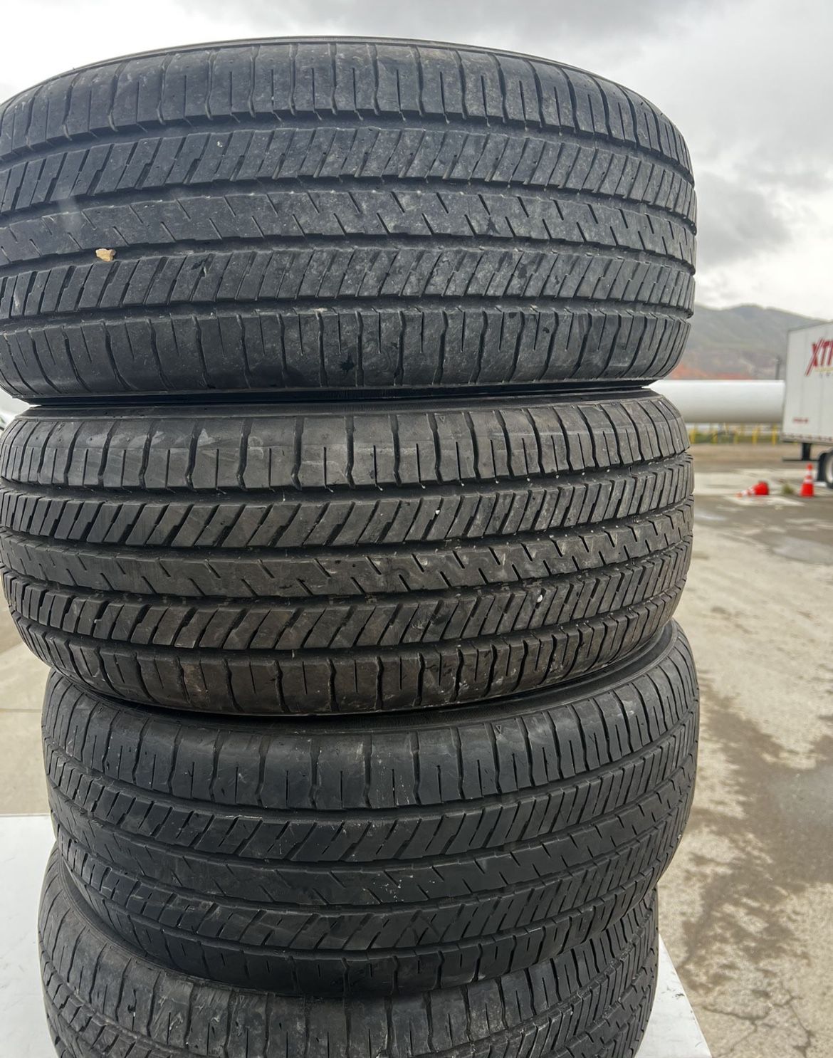Tires P205/50R17