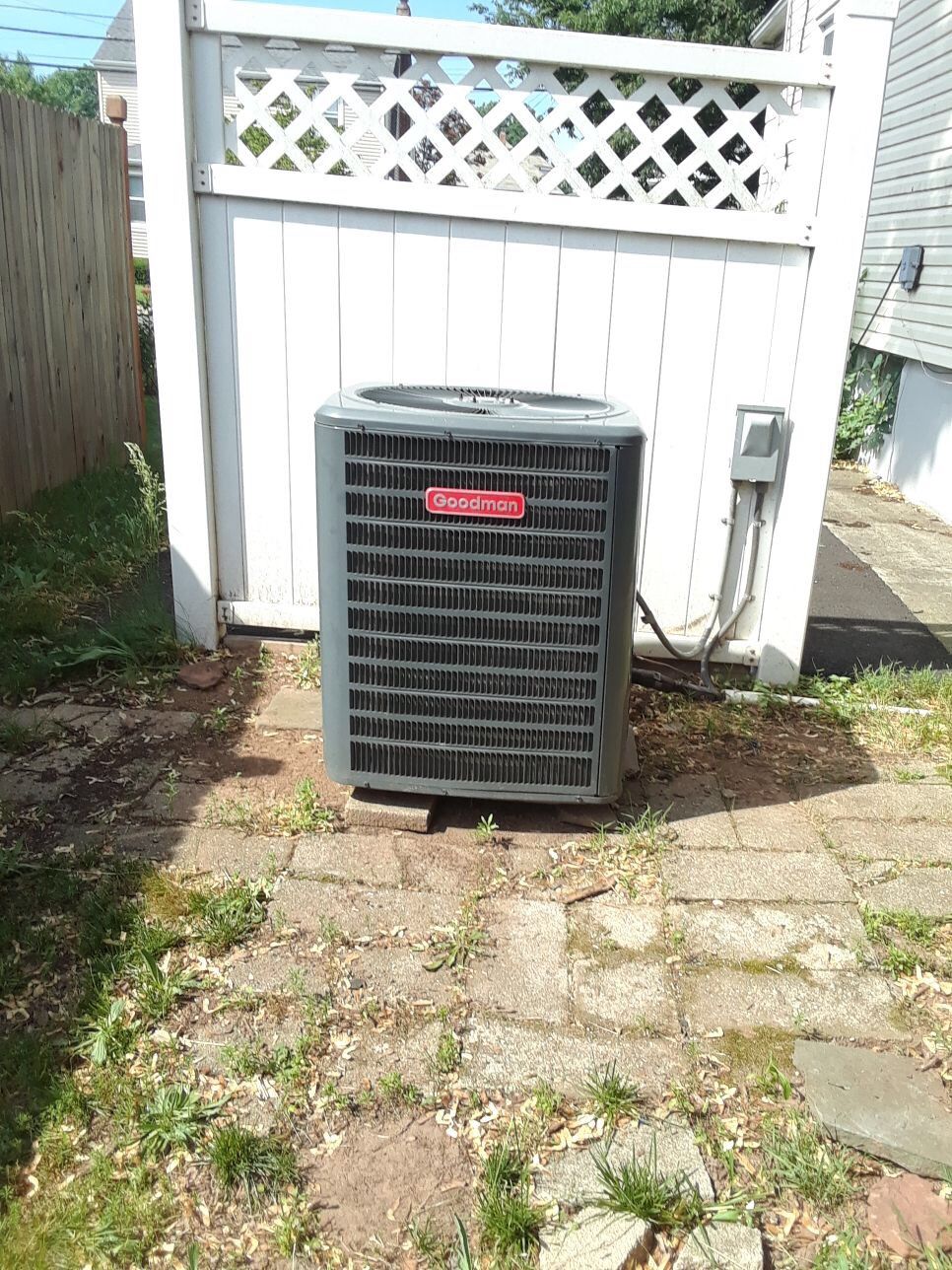 Goodman GSC130481BB AC Condenser