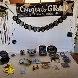  Class of 2021 Decorations,  Party,  and Gift Items Thumbnail