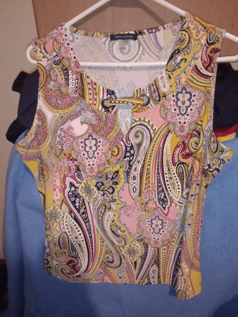 Nice Womens Shirts. All Size Small, Price Is For All
