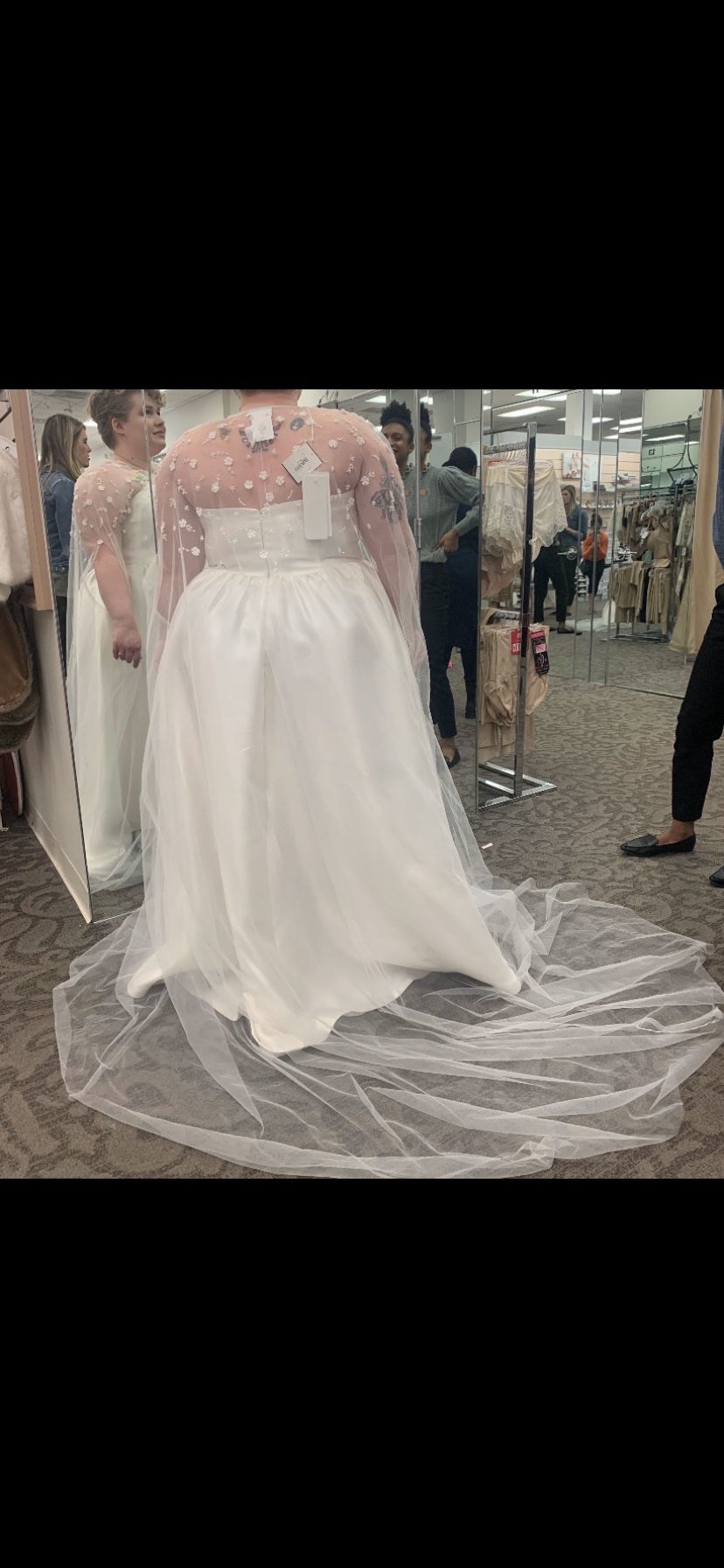 Wedding Dress Size 20 & Cape