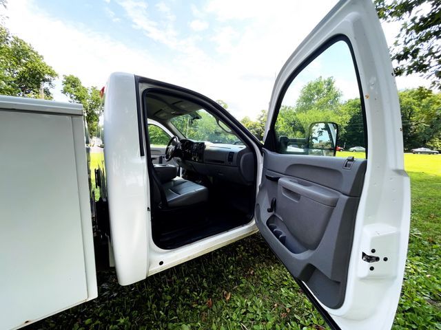 2010 Chevrolet Silverado 3500 HD Regular Cab