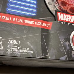 Marvel Studios Red Skull & Electronic Tesseract Legends Series Captain America The First Avenger Hasbro  Thumbnail