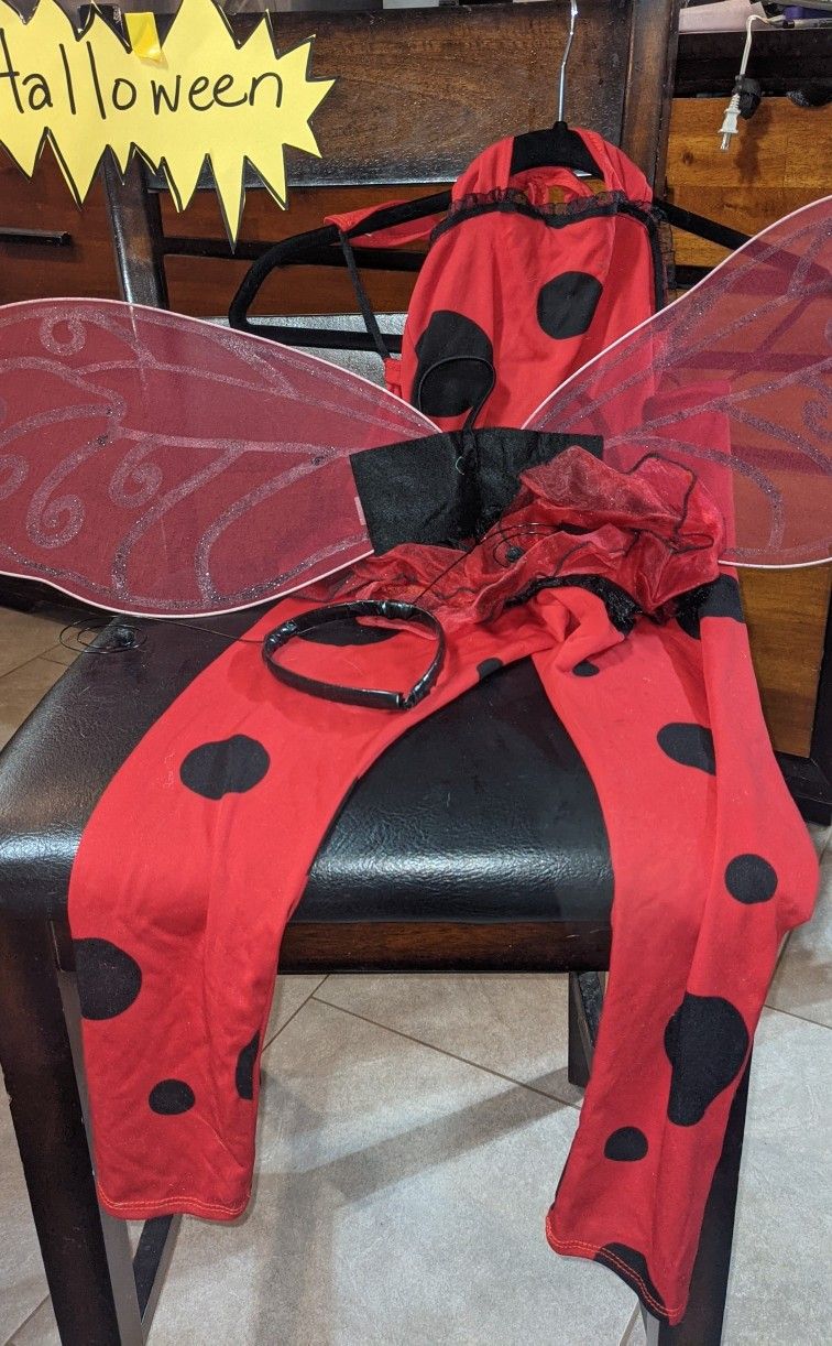Girls Ladybug Halloween Costume 5 Yrs