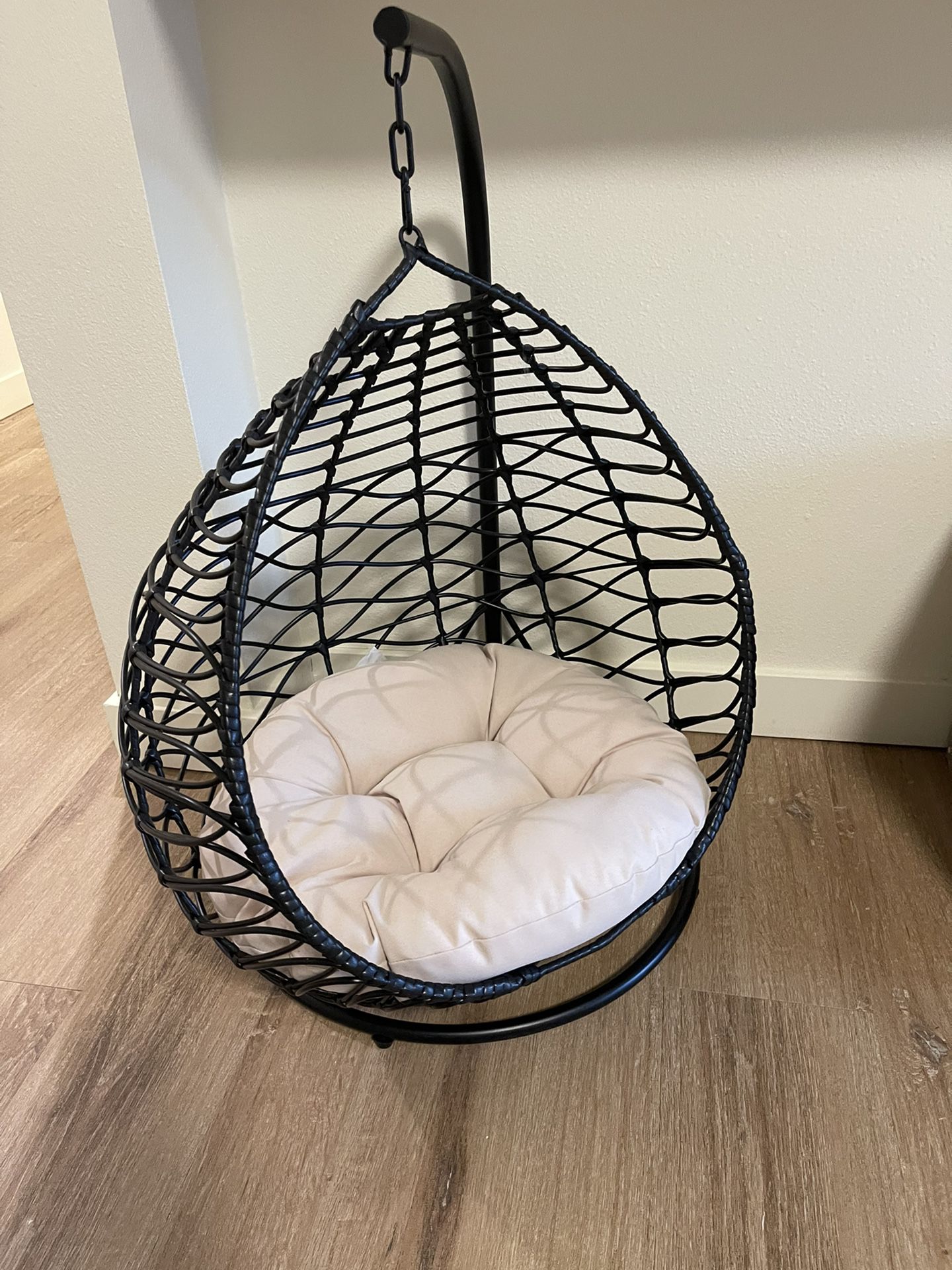 New swing for cats