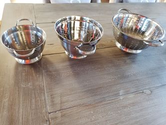 3 Stainless Steel Strainers Thumbnail
