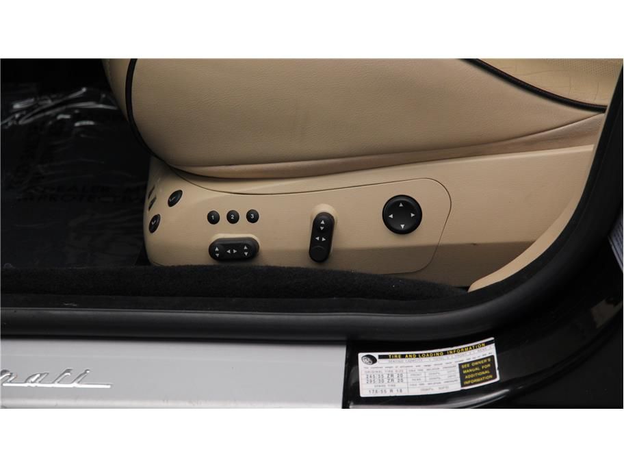 2012 Maserati Quattroporte