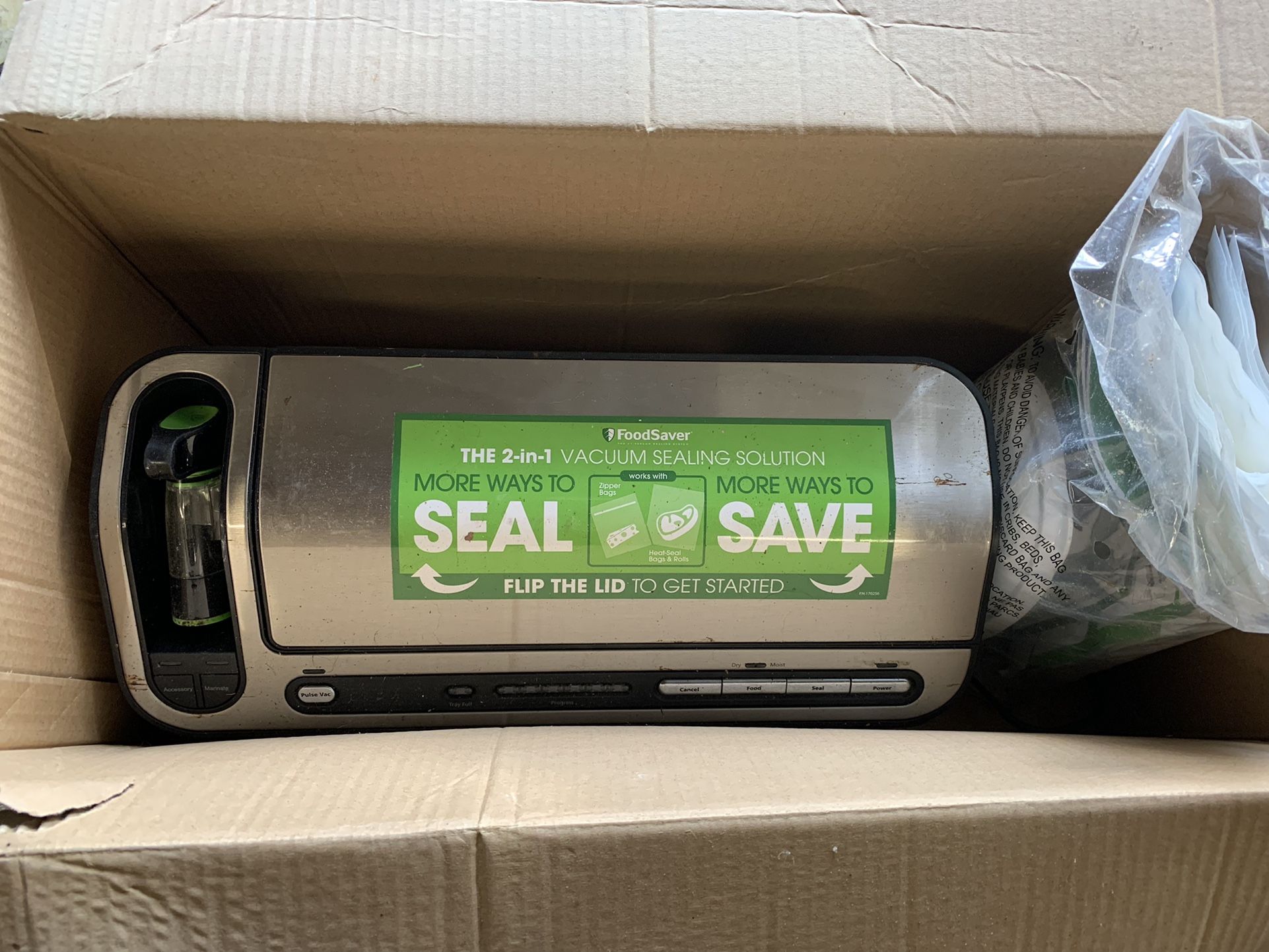 Food saver Premier Edition And Extra Bags