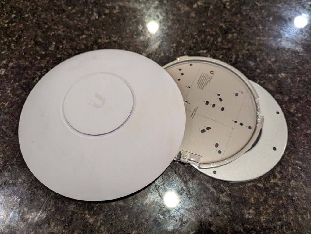 Unifi UAP-AC-HD WiFi Access Point