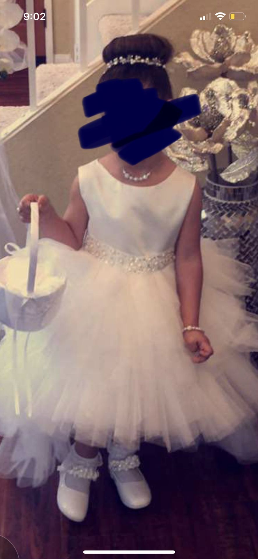 Flower Girls Dress - For 3 And 4 Years Old, Used One Time
