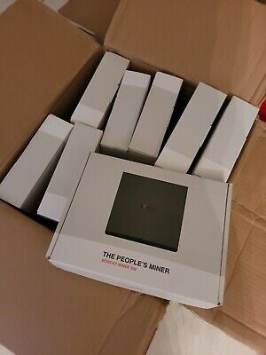 Bobcat Miner 300 Helium Hotspot for HNT SHIPPING IMMEDIATELY
