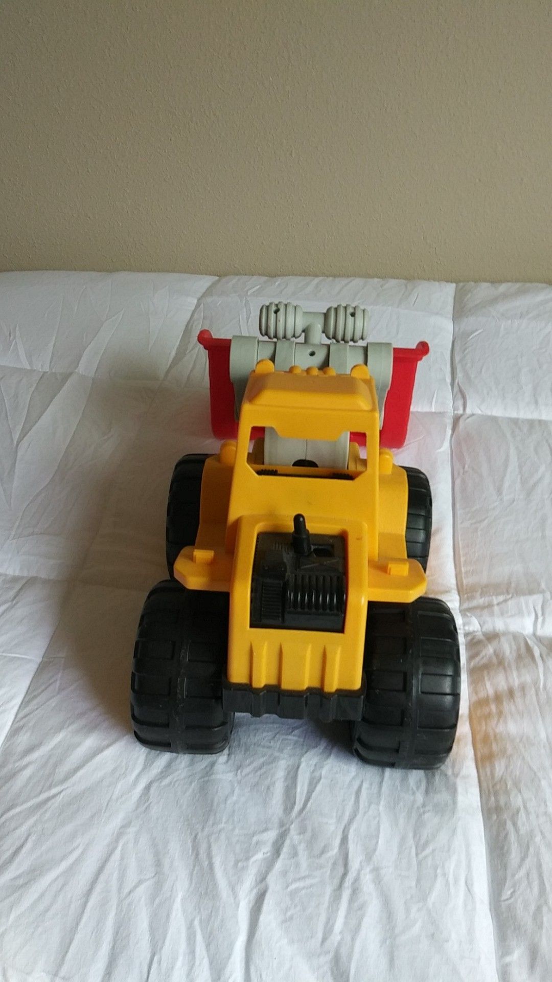 Construction loader