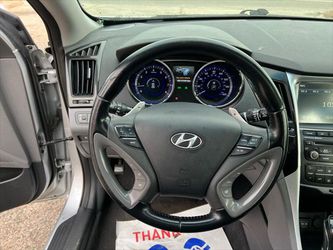2014 Hyundai Sonata Thumbnail