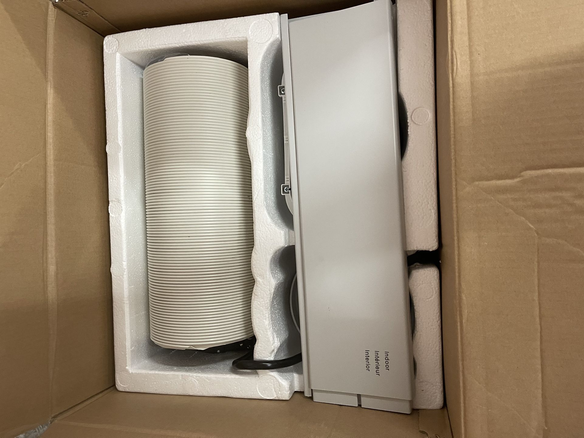 LG Portable AC Unit 8,000 BTU - NEW