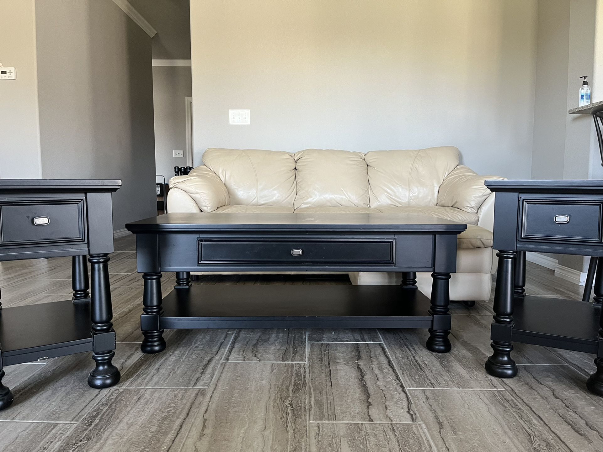 Coffee Table & 2  Matching End Tables