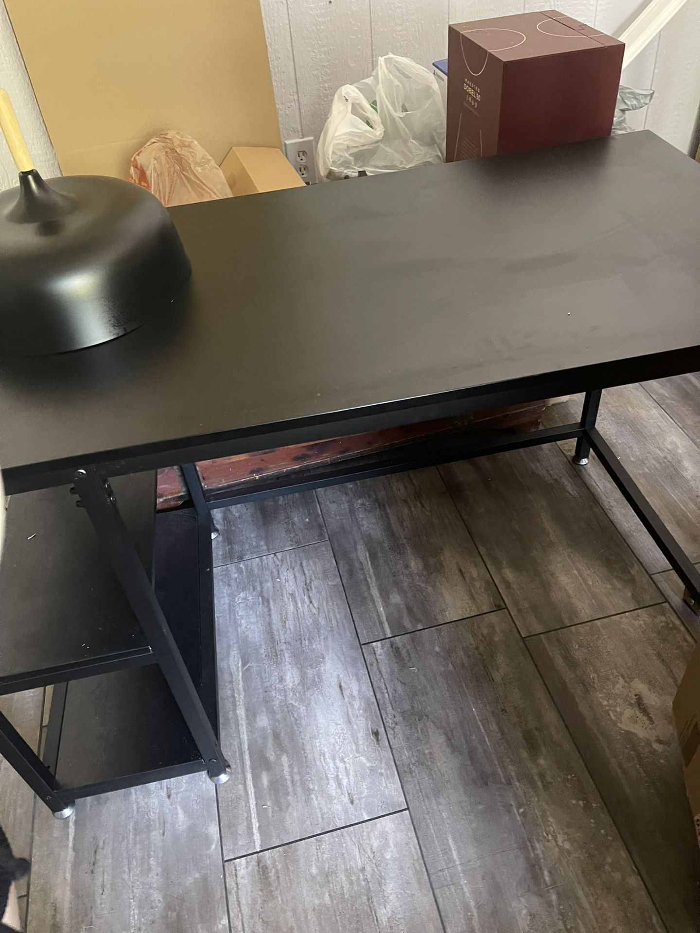 Black Word Desk