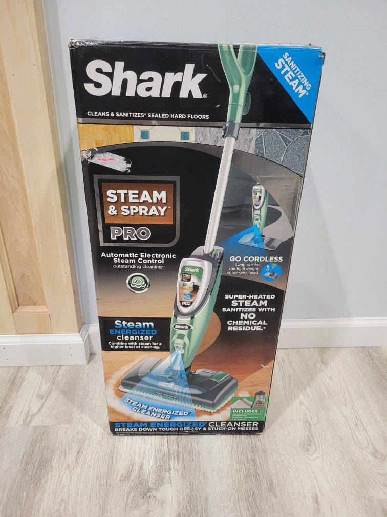 Shark SS460WM Steam and Spray Pro Mop