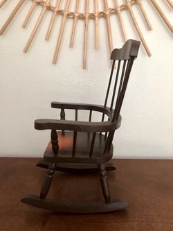 Adorable vintage miniature rocking chair plant stand Thumbnail