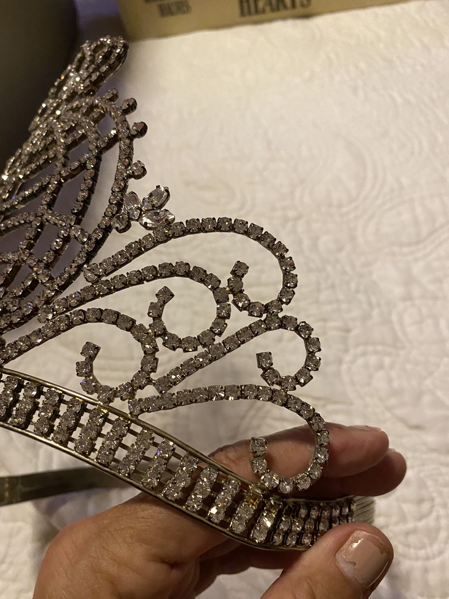 Beautiful Rhinestone Tiara -Crown For pageants or wedding