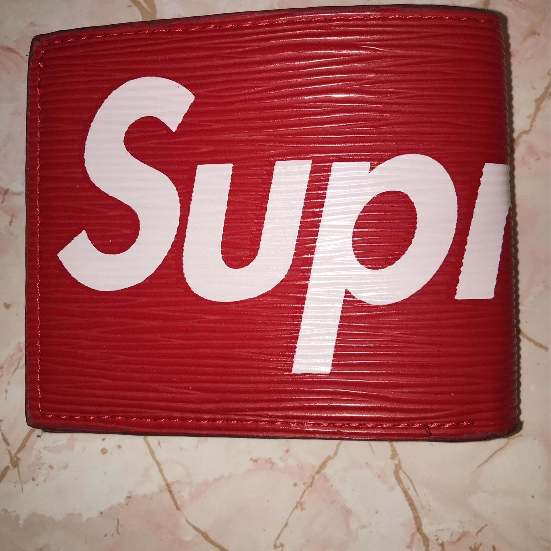 Supreme LV wallet