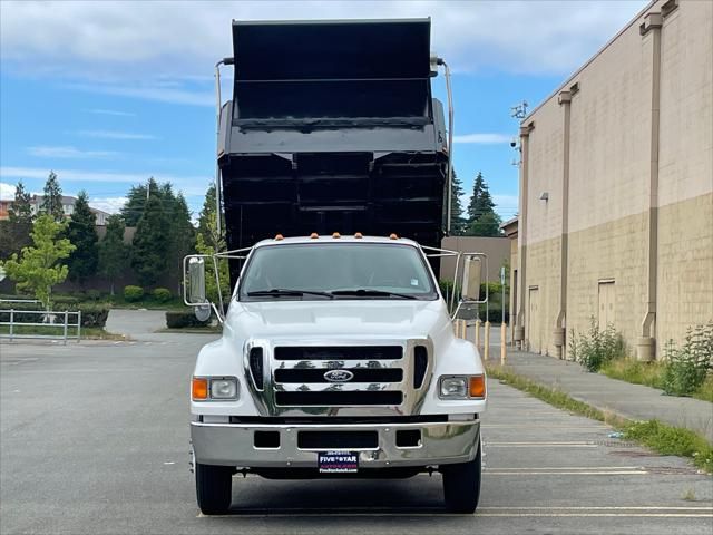 2005 Ford Super Duty F-650 Straight Frame