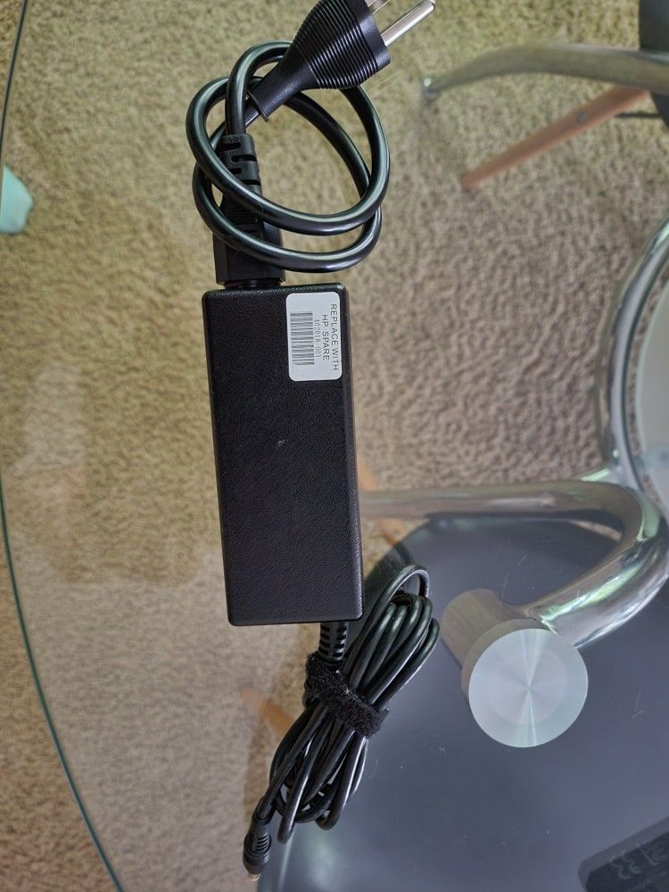 Read Add!!! Genuine HP AC Adapter
